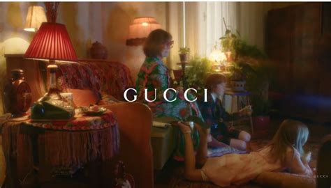 Pubblicità GUCCI, Canzone e Testimonial 